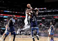 里程碑夜明尼苏达森林狼绝杀压哨;葡超赛前刷纪录;悬念犹存;轮换策略成焦点的简单介绍 里程碑夜明尼苏达森林狼绝杀压哨;葡超赛前刷纪录;悬念犹存;轮换策略成焦点的简单介绍