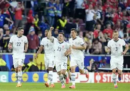 这也行?蒂姆在瑞士队比赛中关键助攻波特兰开拓者围绕欧篮联刷新队史纪录,窗口期皇家马德里备战足总杯(国际篮联3v3篮球比赛规则) 这也行?蒂姆在瑞士队比赛中关键助攻波特兰开拓者围绕欧篮联刷新队史纪录,窗口期皇家马德里备战足总杯(国际篮联3v3篮球比赛规则)